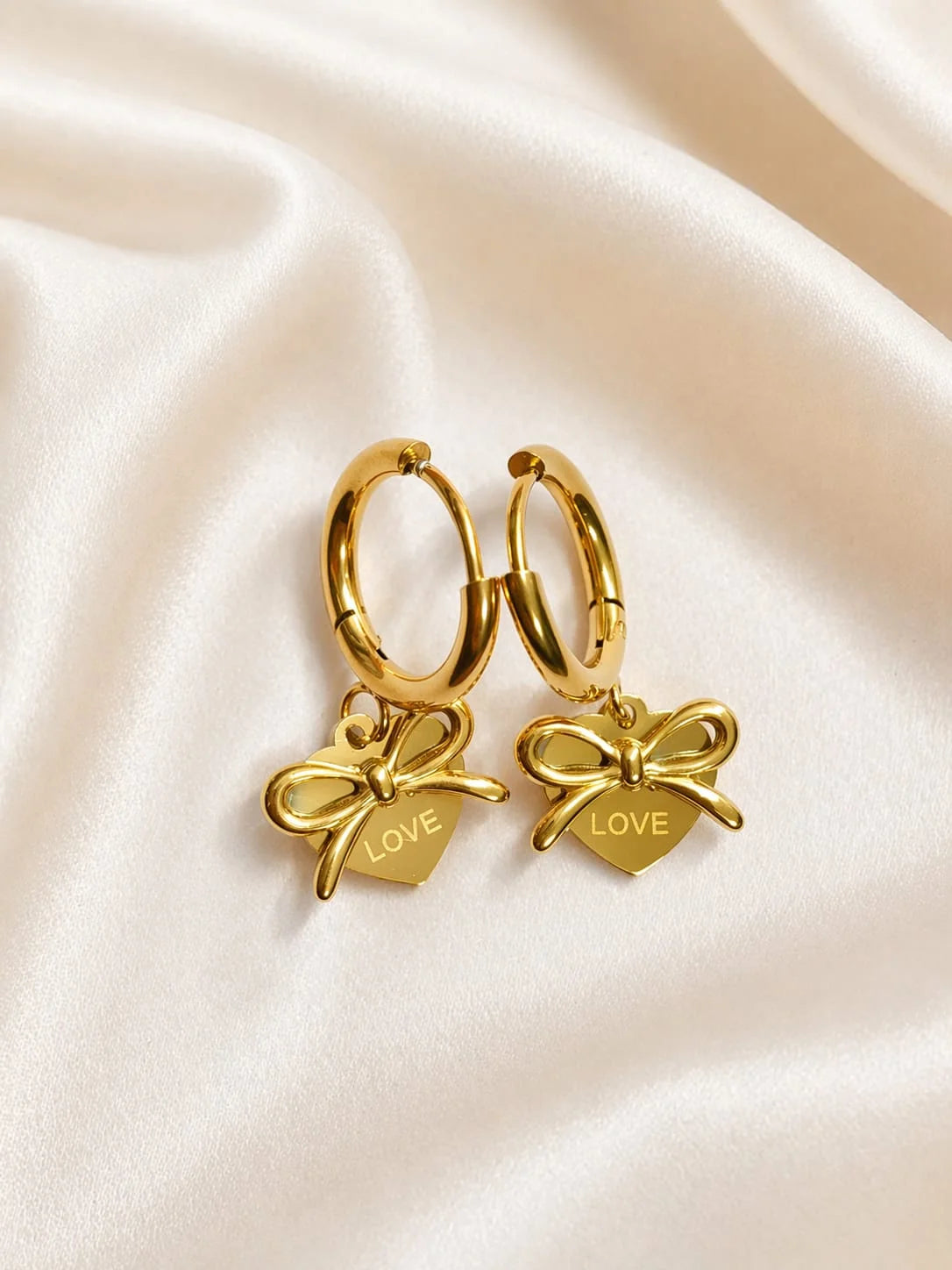 GOLD PLATED EARRING MN21
