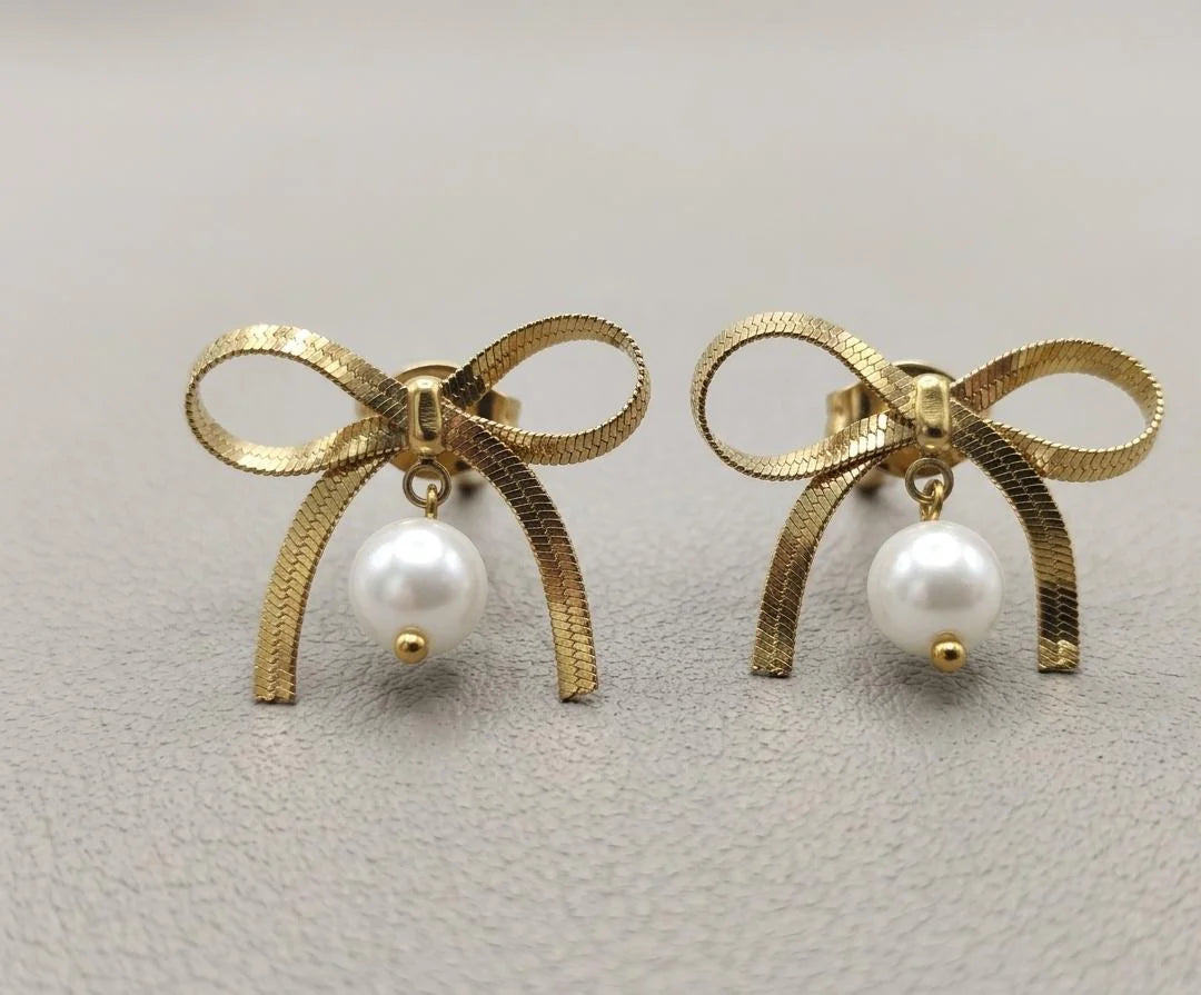 GOLD PLATED EARRING MN22
